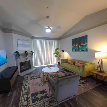 Furnished Apartments Next To The Domain